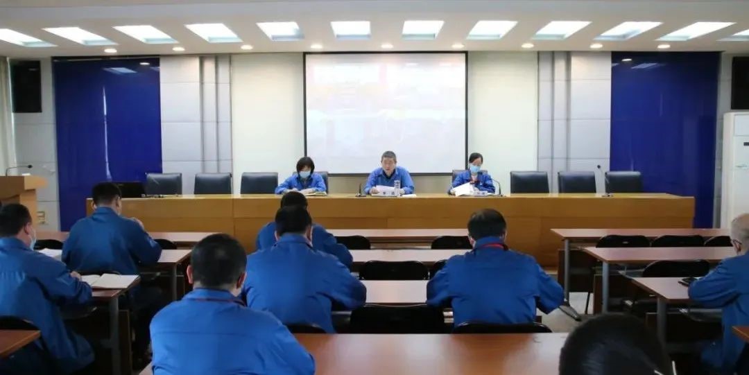 中国船舶k8凯发公司召开2022年意识形态工作暨新闻宣传表彰培训会